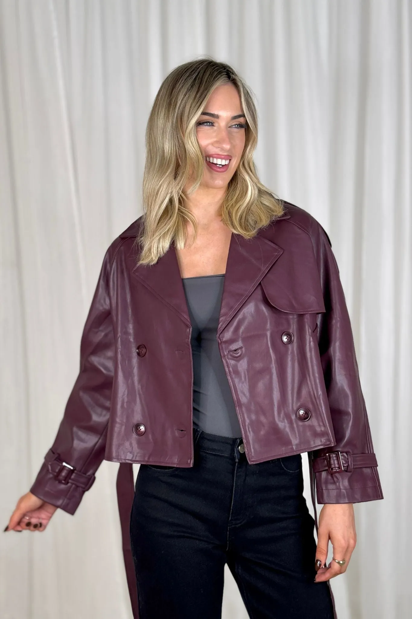 Megan Crop Faux Leather Jacket In Wine