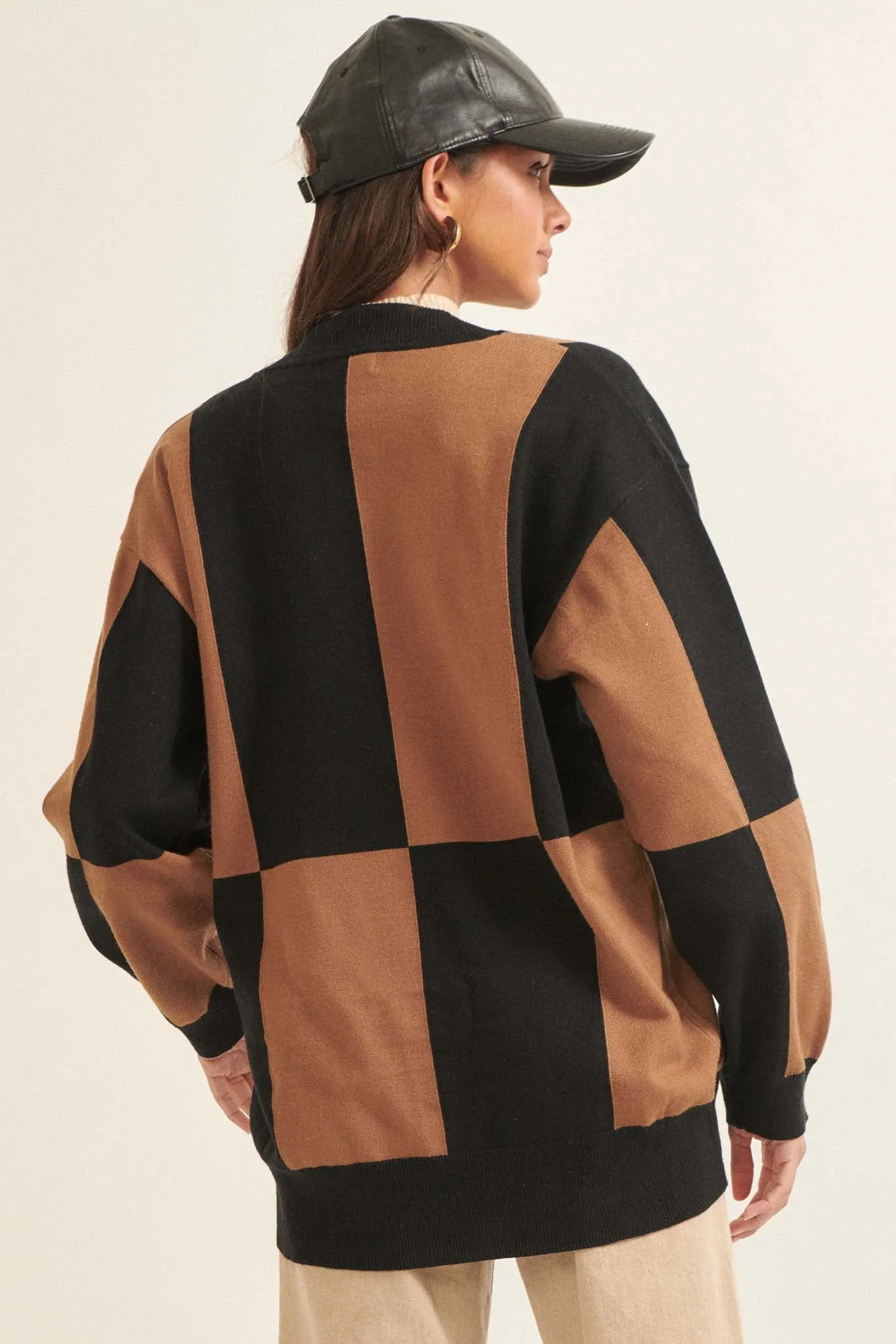 Modern Icon Colorblock Button-Front Cardigan