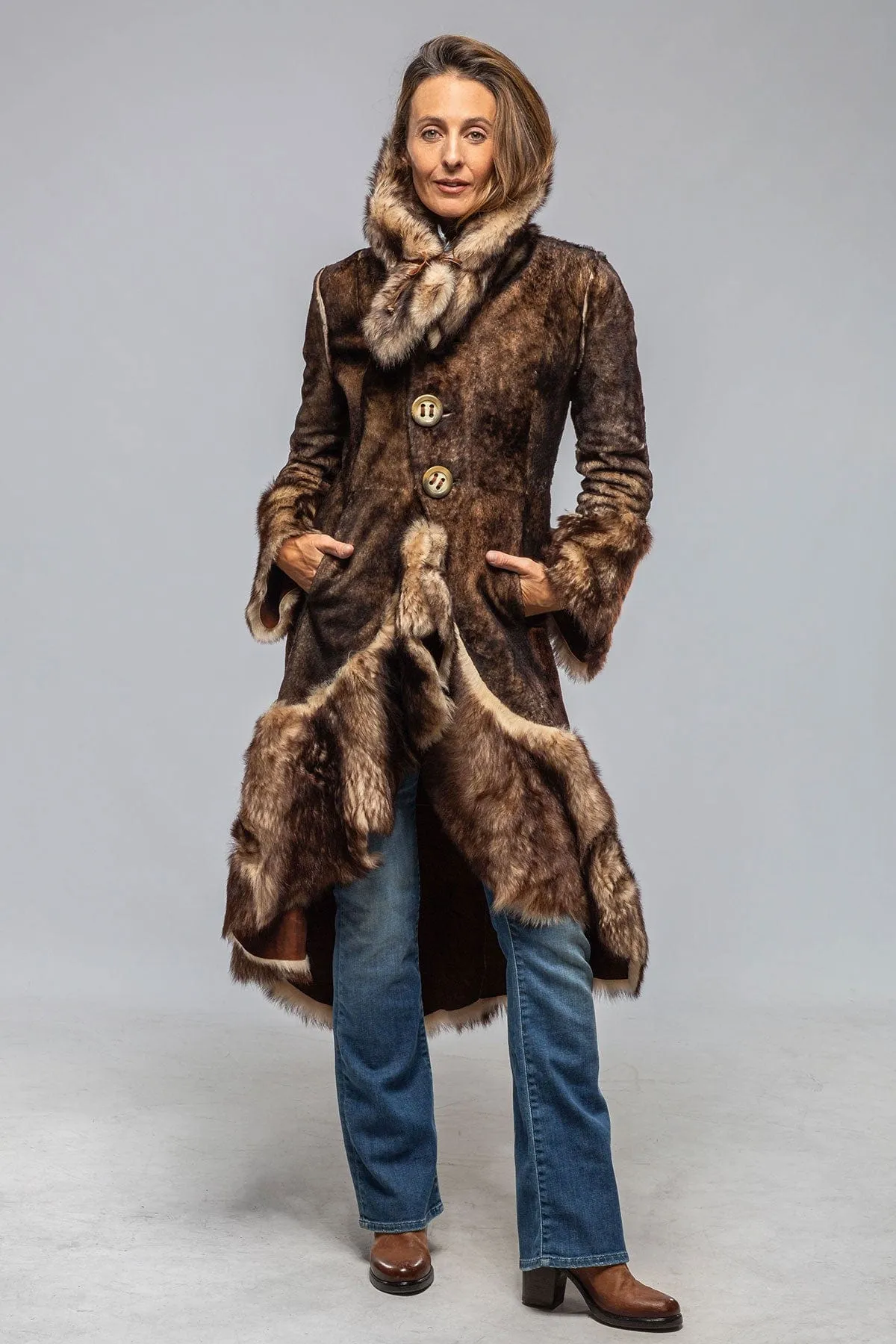 Wild Reversible Long Shearling In Ranch Brown